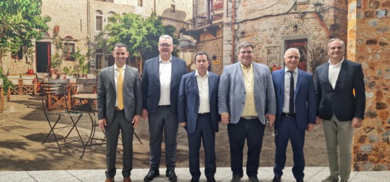 Ο Πρόεδρος του Επιμελητηρίου Σερρών στην έκθεση “Άρωμα Χίου” στο Σύνταγμα