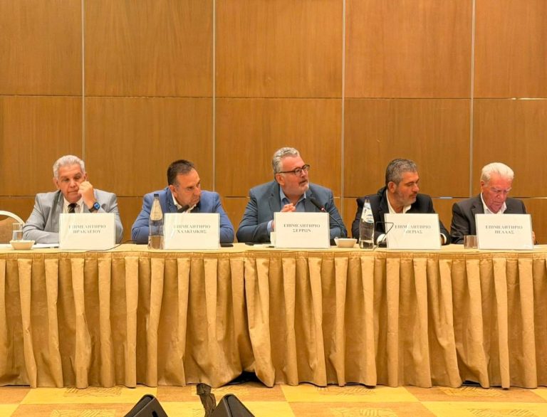 Ο Πρόεδρος του Επιμελητηρίου Σερρών στη συνάντηση με τον Υπουργό Ανάπτυξης για την αναμόρφωση της Επιμελητηριακής Νομοθεσίας